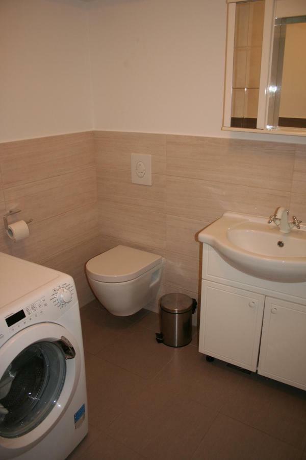 Apartment Vuk Pula Ngoại thất bức ảnh